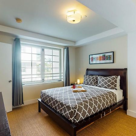 The Carlyle 3G Apartment Маями Бийч Екстериор снимка